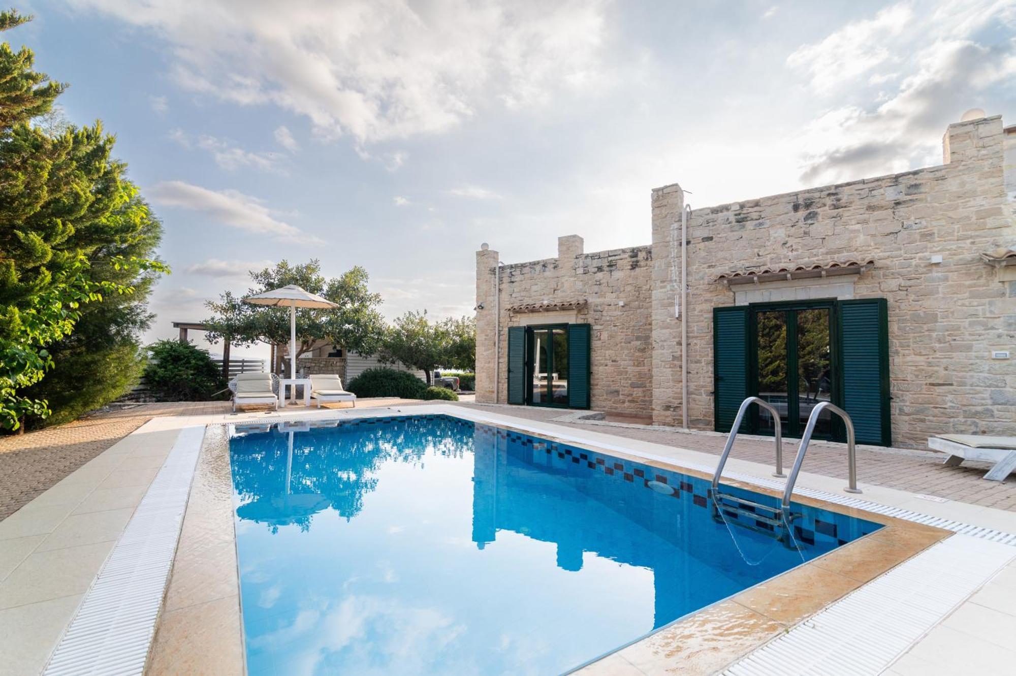 Carob Villa Moírai المظهر الخارجي الصورة